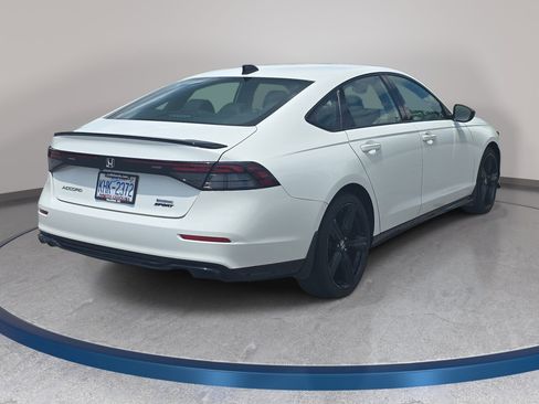 Used 2023 Honda Accord Sport image 5