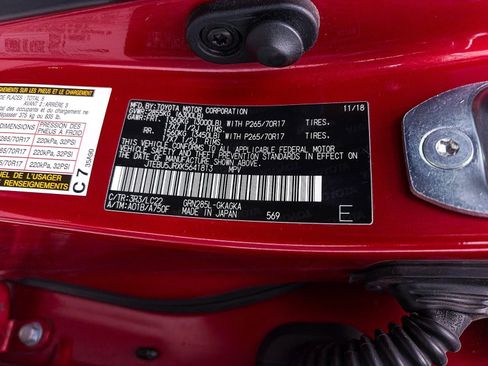 Used 2019 Toyota 4Runner TRD Off-Road Premium image 38