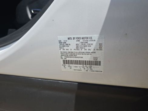 Used 2018 Ford Explorer XLT w/ Equipment Group 202A AWD/4WD image 35