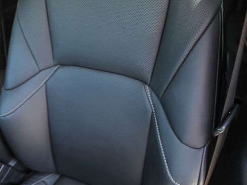 Used 2025 Lexus ES 300h w/ Premium Package FWD image 24