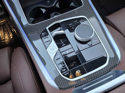 Used 2026 BMW X5 M60i image 25