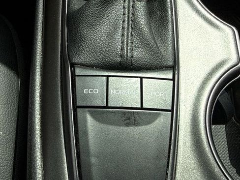Used 2023 Toyota Camry SE FWD image 20