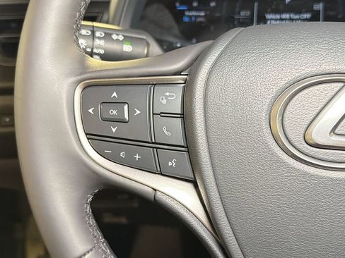 Certified 2025 Lexus UX 300h AWD w/ Accessory Package (Z1) image 25