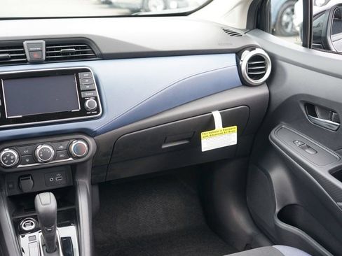 Used 2025 Nissan Versa SV w/ Trunk Package FWD image 22
