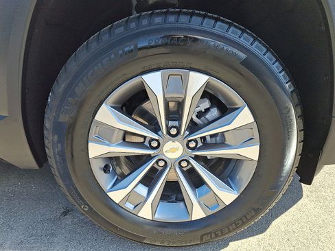 Certified 2026 Chevrolet Equinox LT w/ Convenience Package II image 8