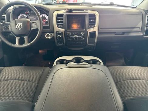 Used 2019 RAM 1500 Warlock w/ Electronics Group AWD/4WD image 3