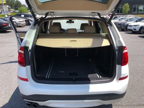 Used 2017 BMW X3 sDrive28i RWD image 15