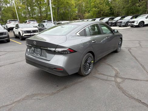 New 2026 Nissan Sentra SV FWD image 6