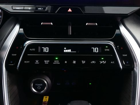 Used 2024 Toyota Venza Nightshade AWD/4WD image 20