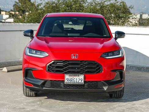 Certified 2024 Honda HR-V Sport image 2