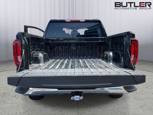 Used 2024 GMC Sierra 1500 SLT AWD/4WD image 34