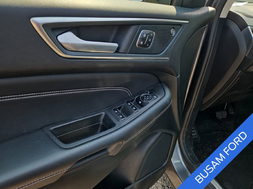Certified 2024 Ford Edge Titanium AWD/4WD image 17