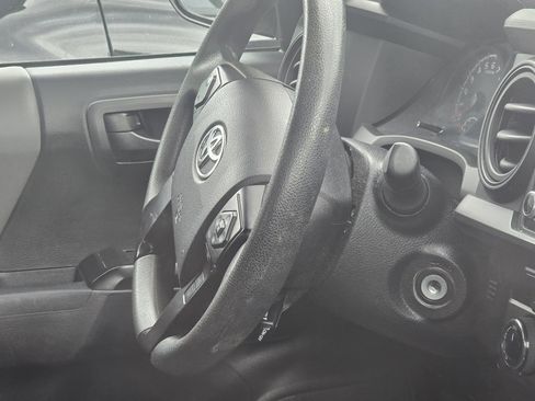 Used 2021 Toyota Tacoma SR image 21