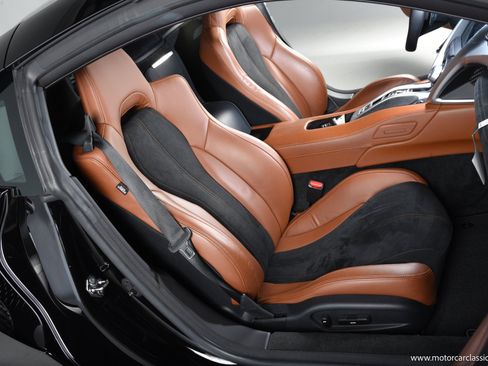 Used 2018 Acura NSX AWD/4WD image 29