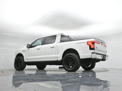 Used 2023 Ford F150 Lightning Platinum image 3