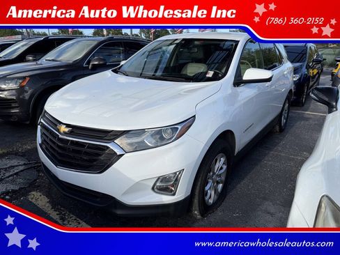 Used 2018 Chevrolet Equinox LT image 1