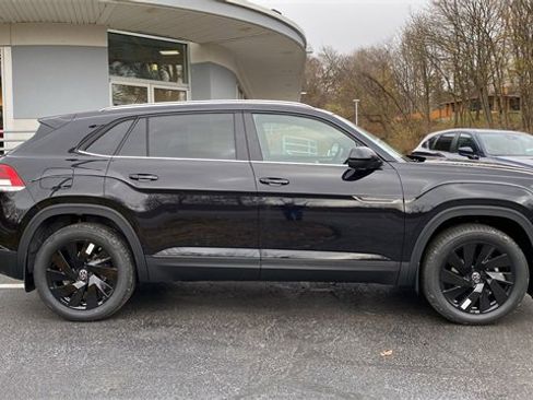 New 2026 Volkswagen Atlas Cross Sport SE image 4