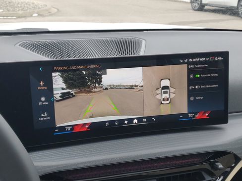 New 2026 BMW 330i xDrive Sedan w/ Premium Package image 17