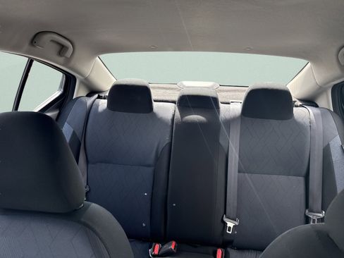 Used 2025 Nissan Versa SV FWD image 17