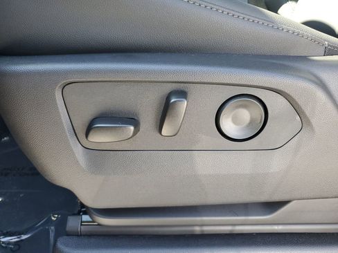 New 2026 Chevrolet Suburban LT w/ Comfort Package image 25