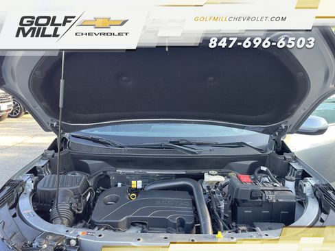 Used 2026 Chevrolet Equinox LT AWD/4WD image 11