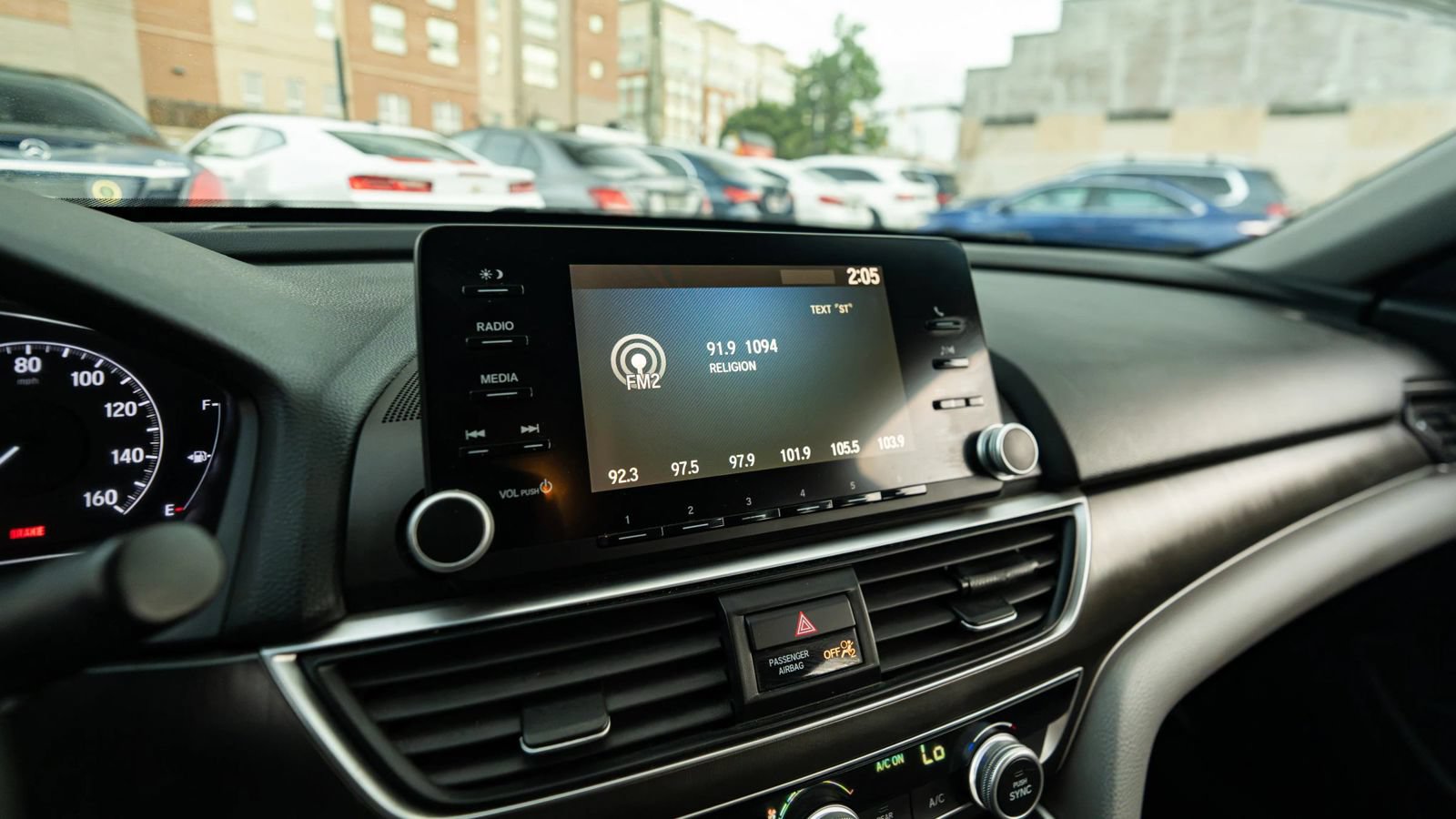 Used 2018 Honda Accord LX image 31