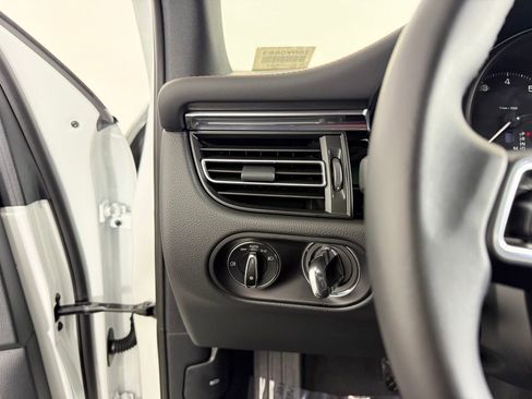 Certified 2026 Porsche Macan Turbo AWD/4WD image 26