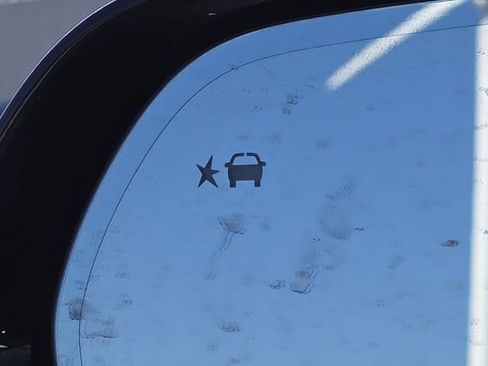 New 2026 Buick Enclave Avenir image 13