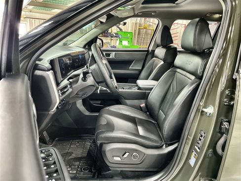 Used 2024 Hyundai Santa Fe XRT image 11