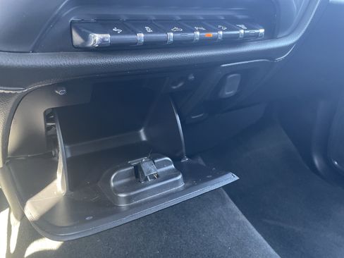 Used 2016 Chevrolet Silverado 2500 LTZ w/ Duramax Plus Package image 38