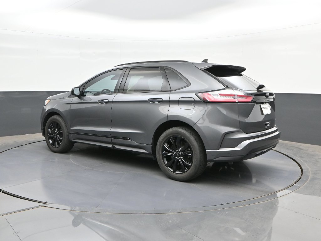Used 2024 Ford Edge SE w/ Black Appearance Package AWD/4WD image 5