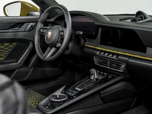 Used 2026 Porsche 911 Carrera GTS image 33