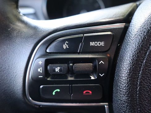 Used 2018 Kia Optima S FWD image 29