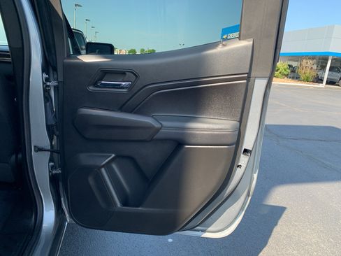 Used 2024 GMC Canyon Elevation w/ Convenience Package image 26