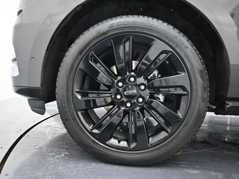Used 2024 Lincoln Navigator Black Label image 39
