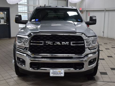Used 2024 RAM 4500 SLT w/ Quick Order Package 2YG SLT AWD/4WD image 2