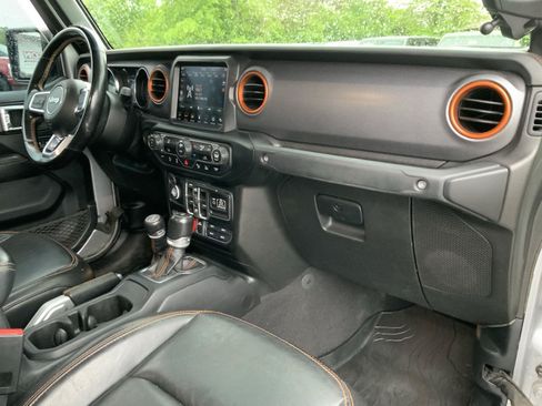 Used 2021 Jeep Gladiator Mojave AWD/4WD image 56