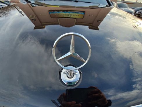 Used 2010 Mercedes-Benz C 300 Sedan image 13