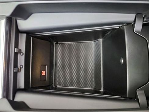 Used 2025 BMW X6 M Competition w/ Executive Package image 54