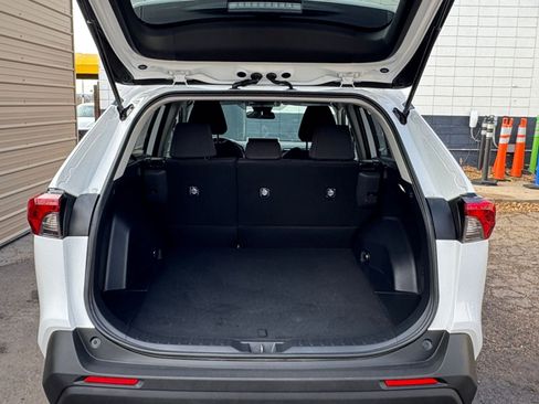 Used 2025 Toyota RAV4 LE image 30