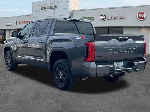 Used 2023 Toyota Tundra SR5 w/ SR5 Convenience Package AWD/4WD image 5