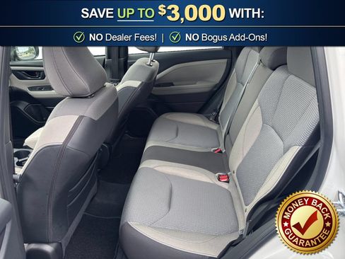 Used 2025 Subaru Forester Premium AWD/4WD image 21