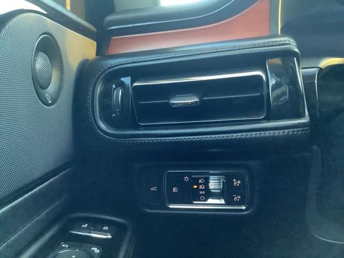 Used 2020 Lincoln Aviator Reserve w/ Elements Package Plus image 9