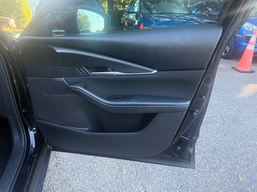 Used 2021 MAZDA CX-30 FWD 2.5 S image 19