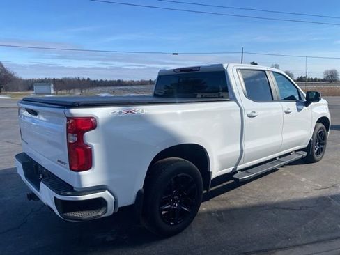 Used 2023 Chevrolet Silverado 1500 RST w/ Convenience Package II image 4