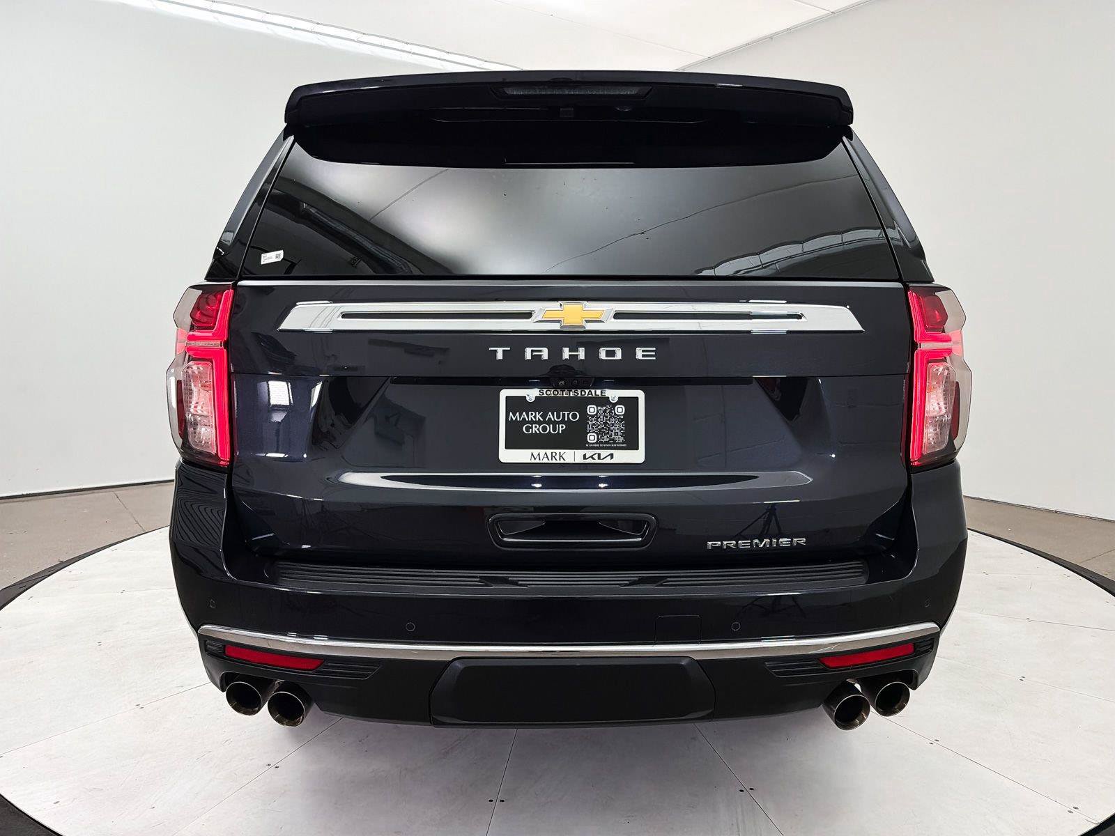 Used 2024 Chevrolet Tahoe Premier AWD/4WD image 15