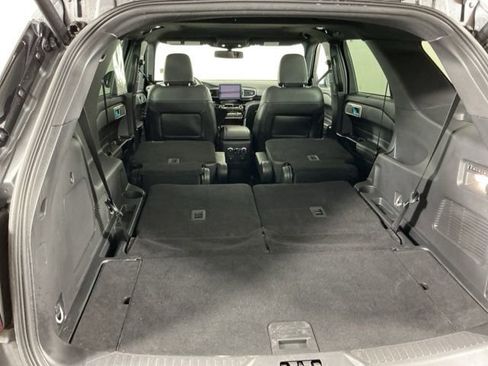 Used 2023 Ford Explorer ST w/ ST Appearance Package AWD/4WD image 33