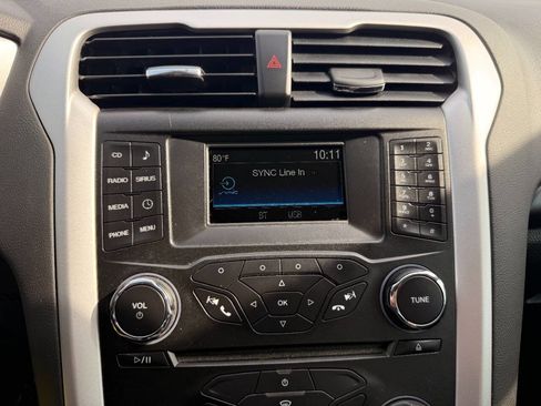 Used 2015 Ford Fusion SE w/ Equipment Group 201A FWD image 42