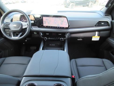 New 2026 Chevrolet Suburban LT w/ Comfort Package RWD image 12