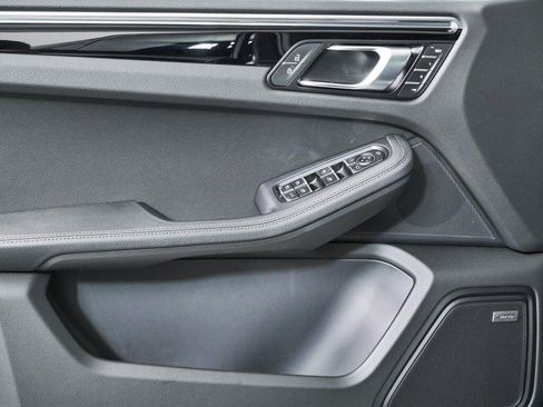 New 2026 Porsche Macan Turbo AWD/4WD image 6